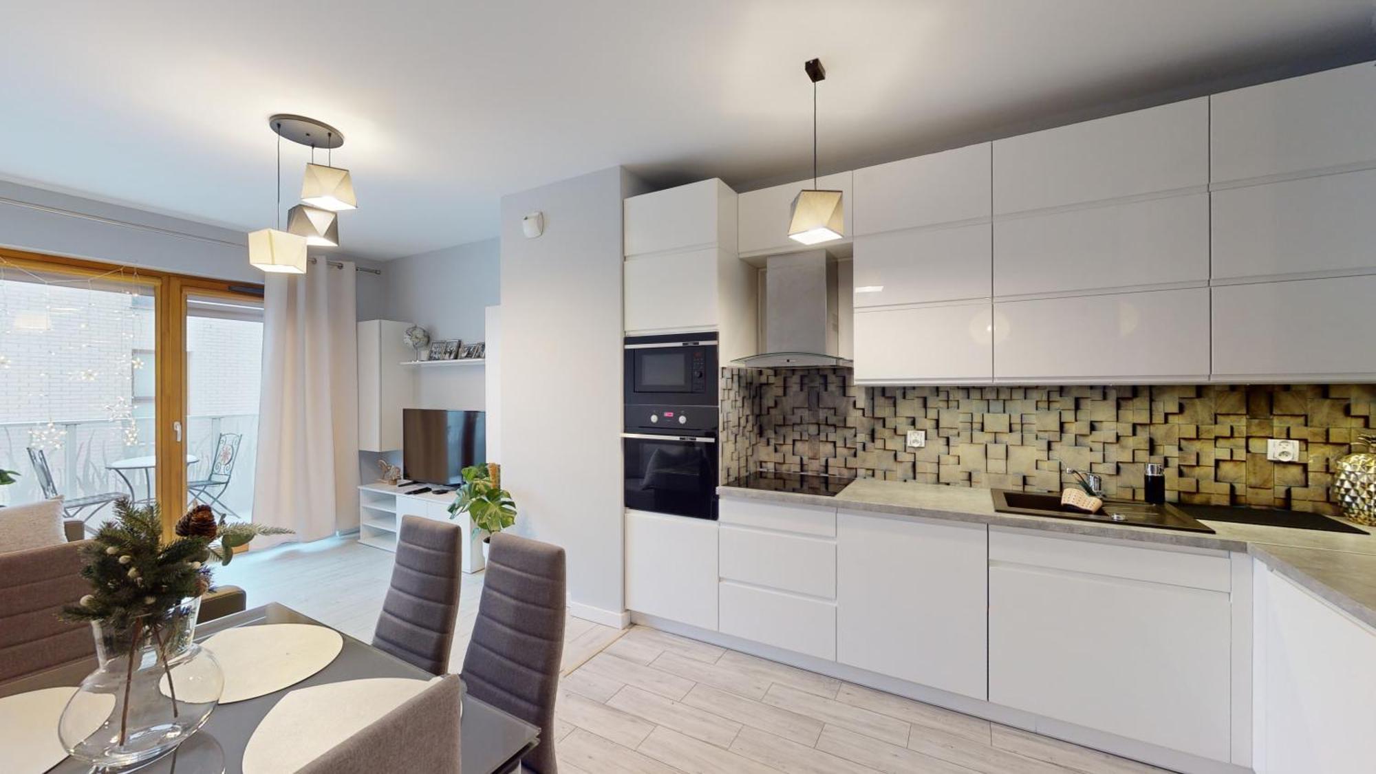 Family House Near The Market Square -perfect For Family & Business - Ksiecia Witolda Street 500 Steps To Market Square - 2 Bedrooms,2 Parking Places Apartment *