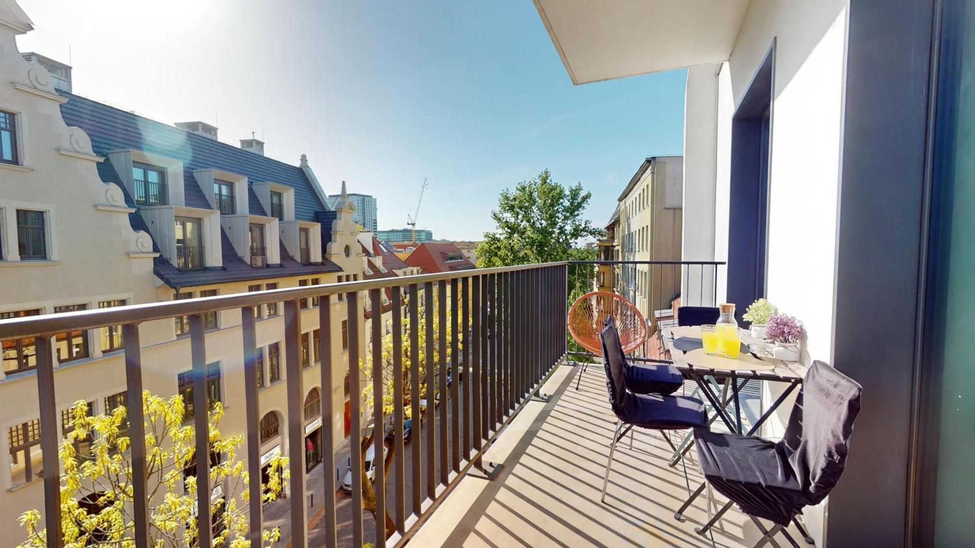 Apartment Family House Near The Market Square -perfect For Family & Business - Ksiecia Witolda Street 500 Steps To Market Square - 2 Bedrooms,2 Parking Places